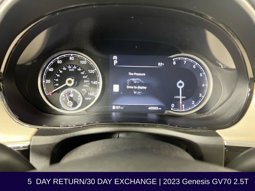 Used 2023 Genesis GV70 2.5T w/ Select Package AWD/4WD image 16