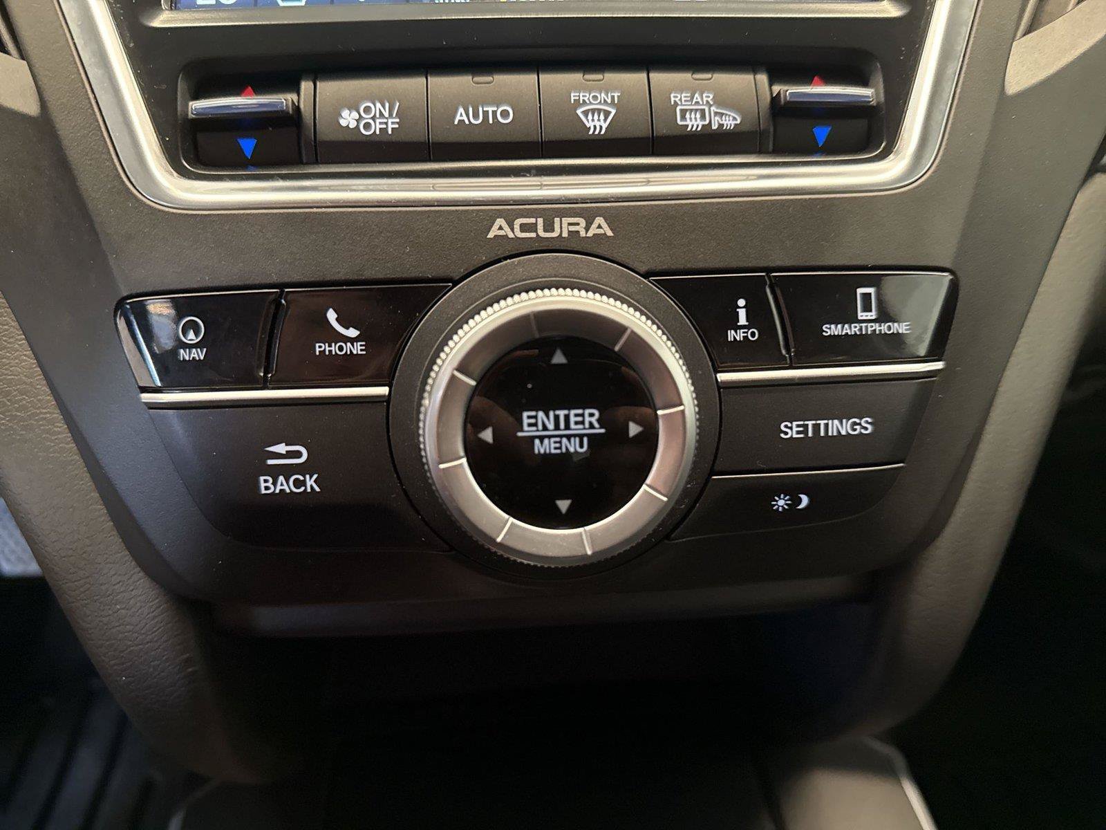 Used 2020 Acura MDX w/ Technology Package AWD/4WD image 17