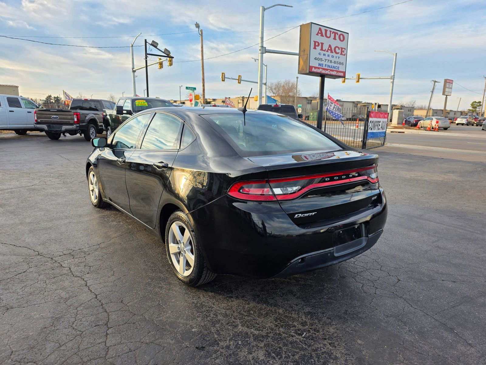 Used 2016 Dodge Dart SXT FWD image 4