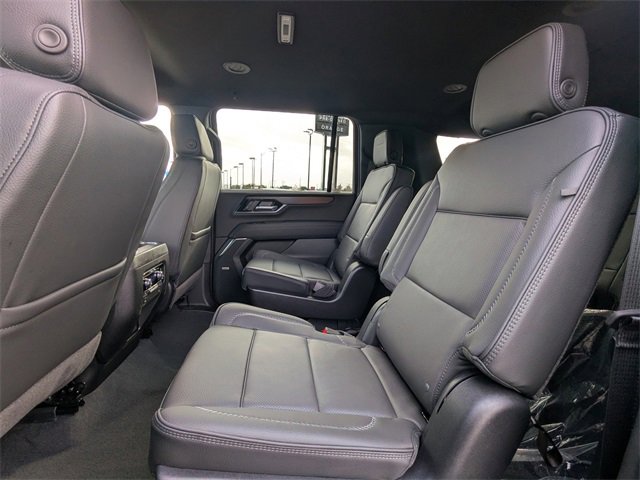 New 2026 GMC Yukon XL Denali image 17