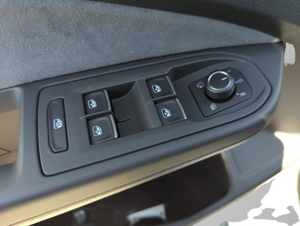 New 2026 Volkswagen Golf w/ Euro Style Package image 43