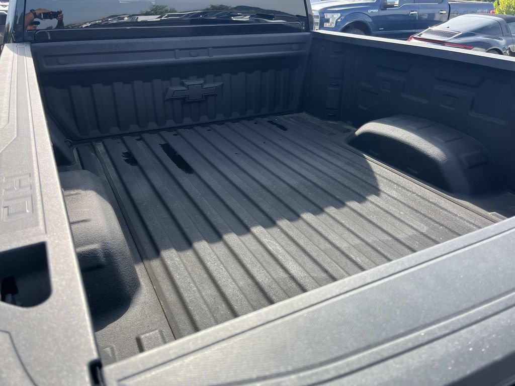 Used 2022 Chevrolet Silverado 2500 LT w/ Convenience Package AWD/4WD image 12