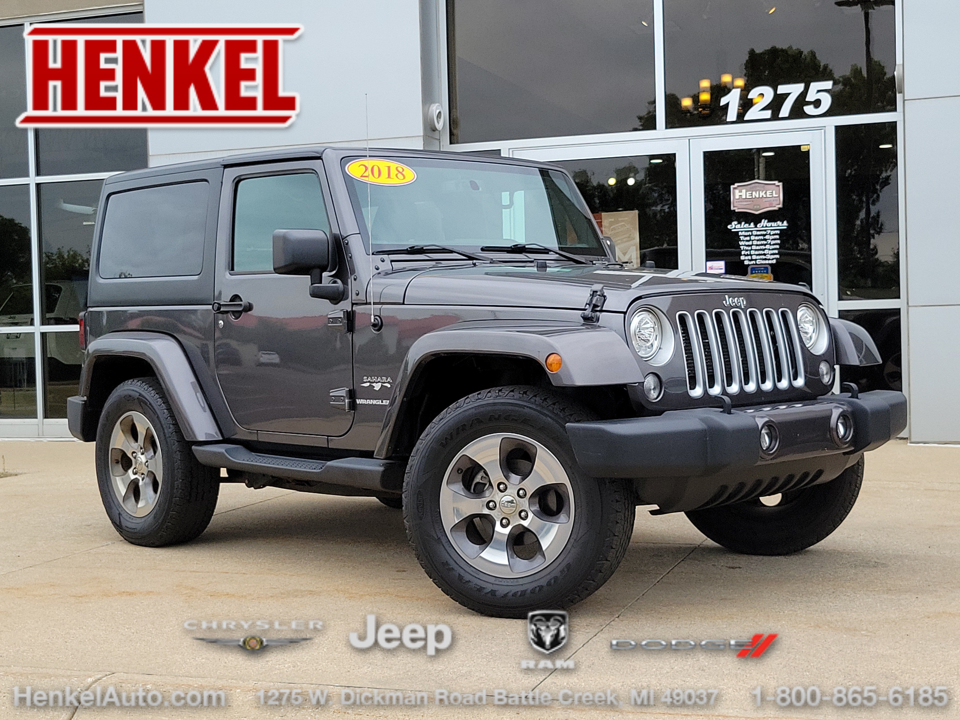 Used 2018 Jeep Wrangler Sahara w/ Connectivity Group AWD/4WD video 1