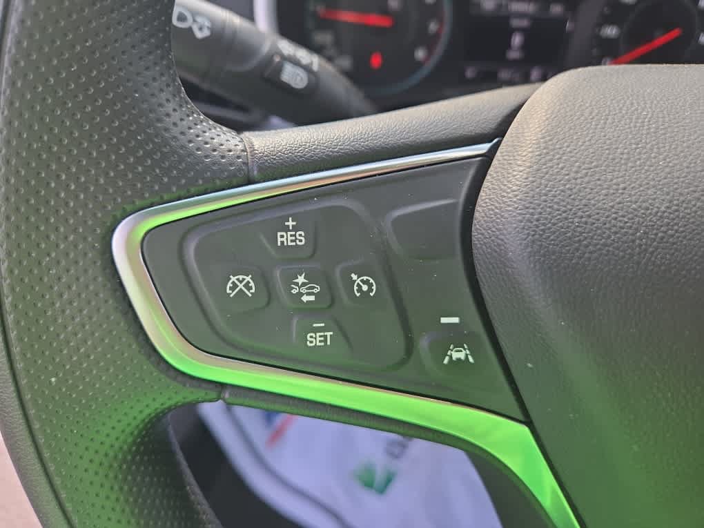 New 2025 Chevrolet Malibu LT FWD image 17