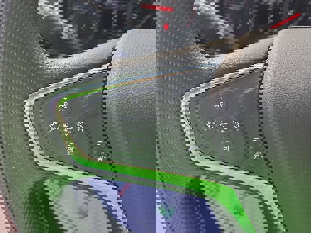 New 2025 Chevrolet Malibu LT FWD image 17