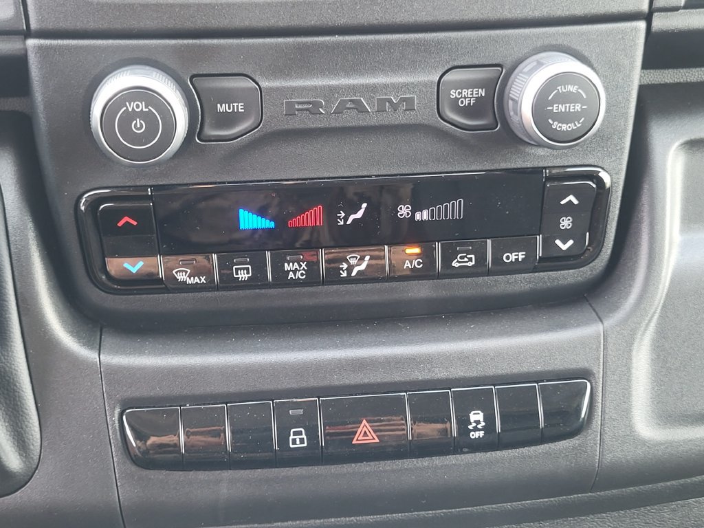 New 2026 RAM ProMaster 1500 w/ Convenience Group FWD image 22