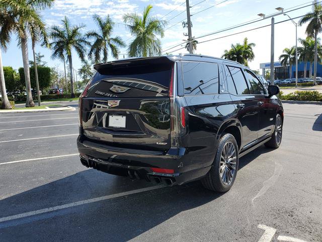 Certified 2023 Cadillac Escalade V AWD/4WD image 5