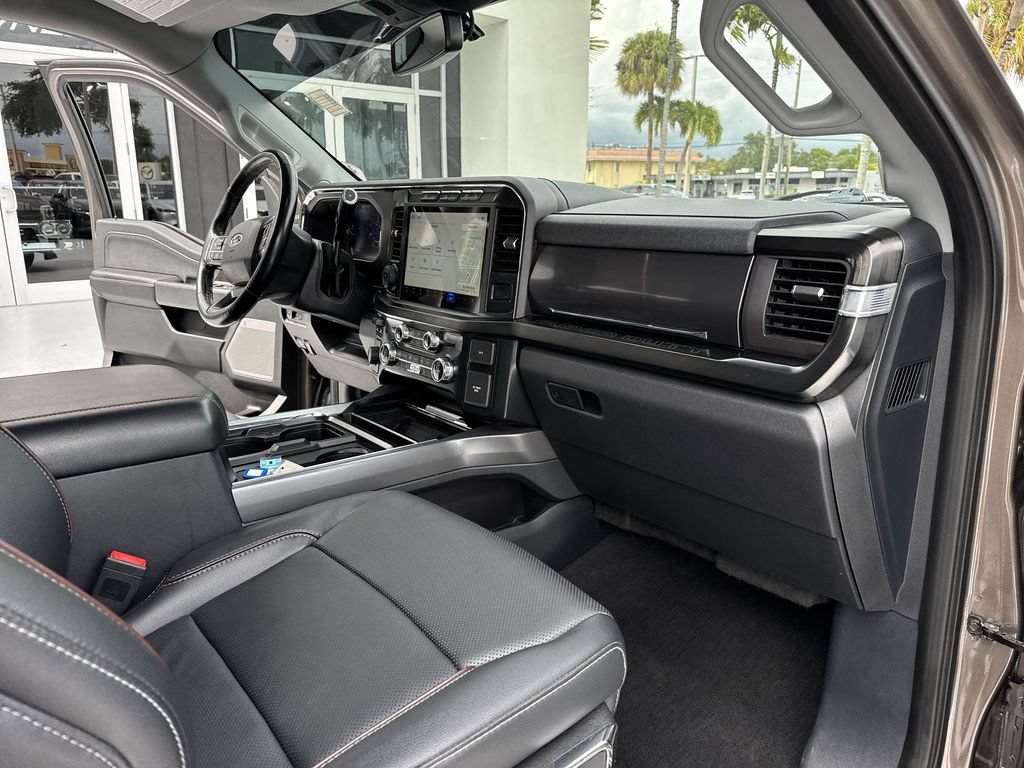 Used 2023 Ford F250 Lariat w/ Lariat Ultimate Package AWD/4WD image 32