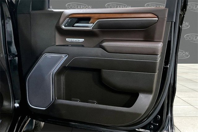 Used 2023 GMC Sierra 1500 Denali w/ Denali Reserve Package image 13