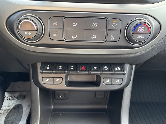 Used 2021 Chevrolet Colorado ZR2 image 15