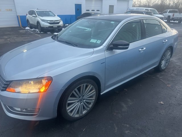 Used 2015 Volkswagen Passat 1.8T Sport image 4