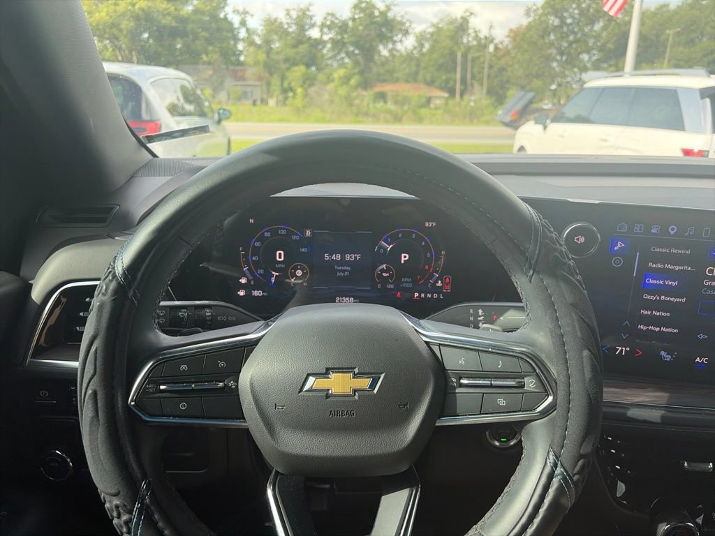 Used 2025 Chevrolet Tahoe LT RWD image 19