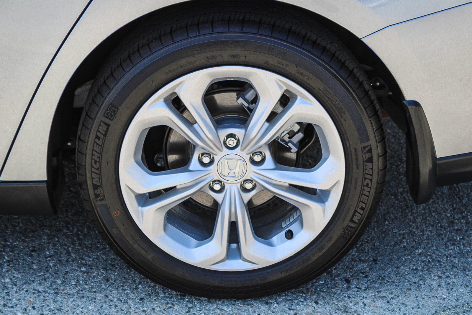 Certified 2025 Honda Accord LX image 12