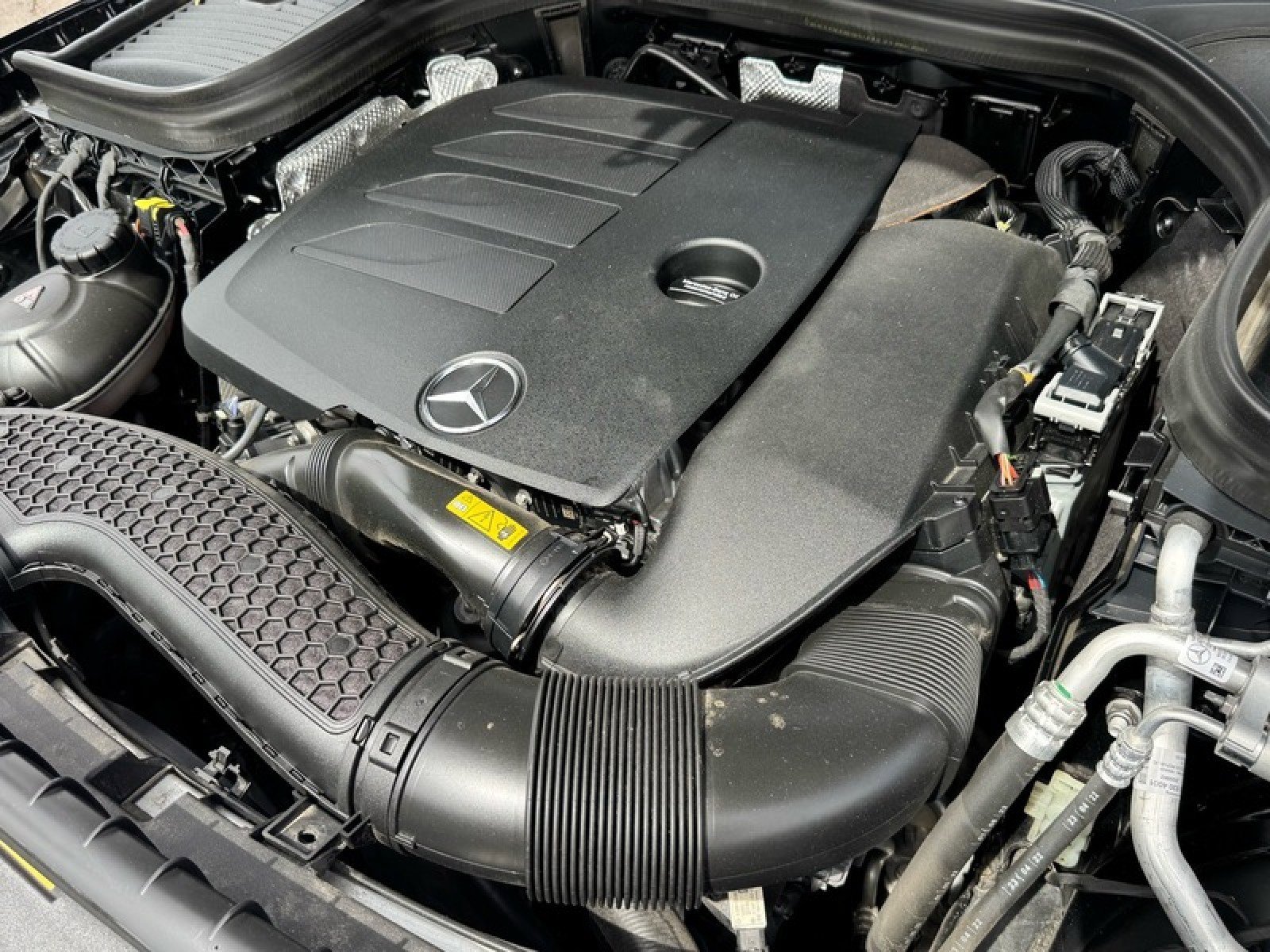 Certified 2022 Mercedes-Benz GLC 300 image 27