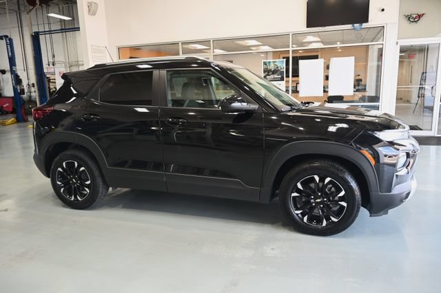 Used 2023 Chevrolet TrailBlazer LT FWD image 4