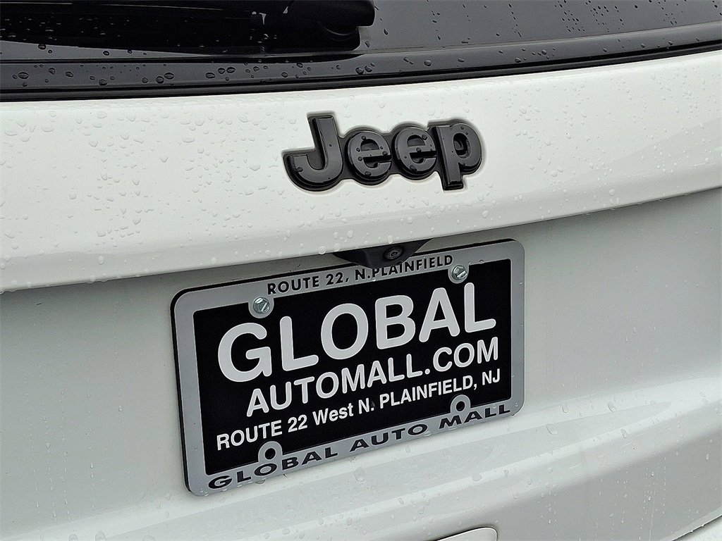 Used 2023 Jeep Compass Altitude w/ Convenience Group image 28