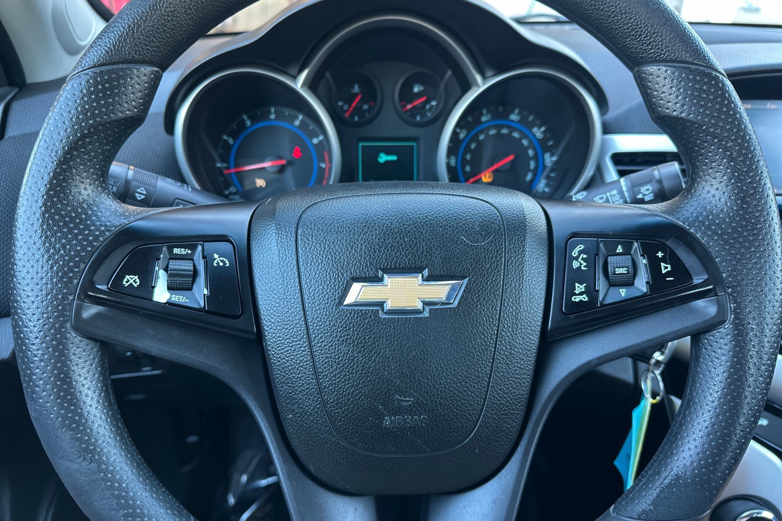 Used 2015 Chevrolet Cruze LT FWD image 20