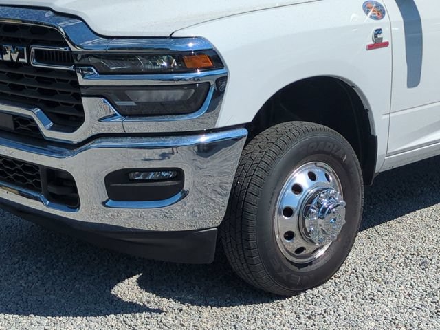 New 2026 RAM 3500 Tradesman w/ Chrome Appearance Group AWD/4WD image 9