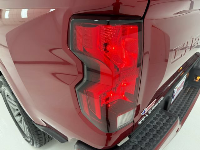 Used 2024 Chevrolet Colorado LT w/ LT Convenience Package RWD image 35