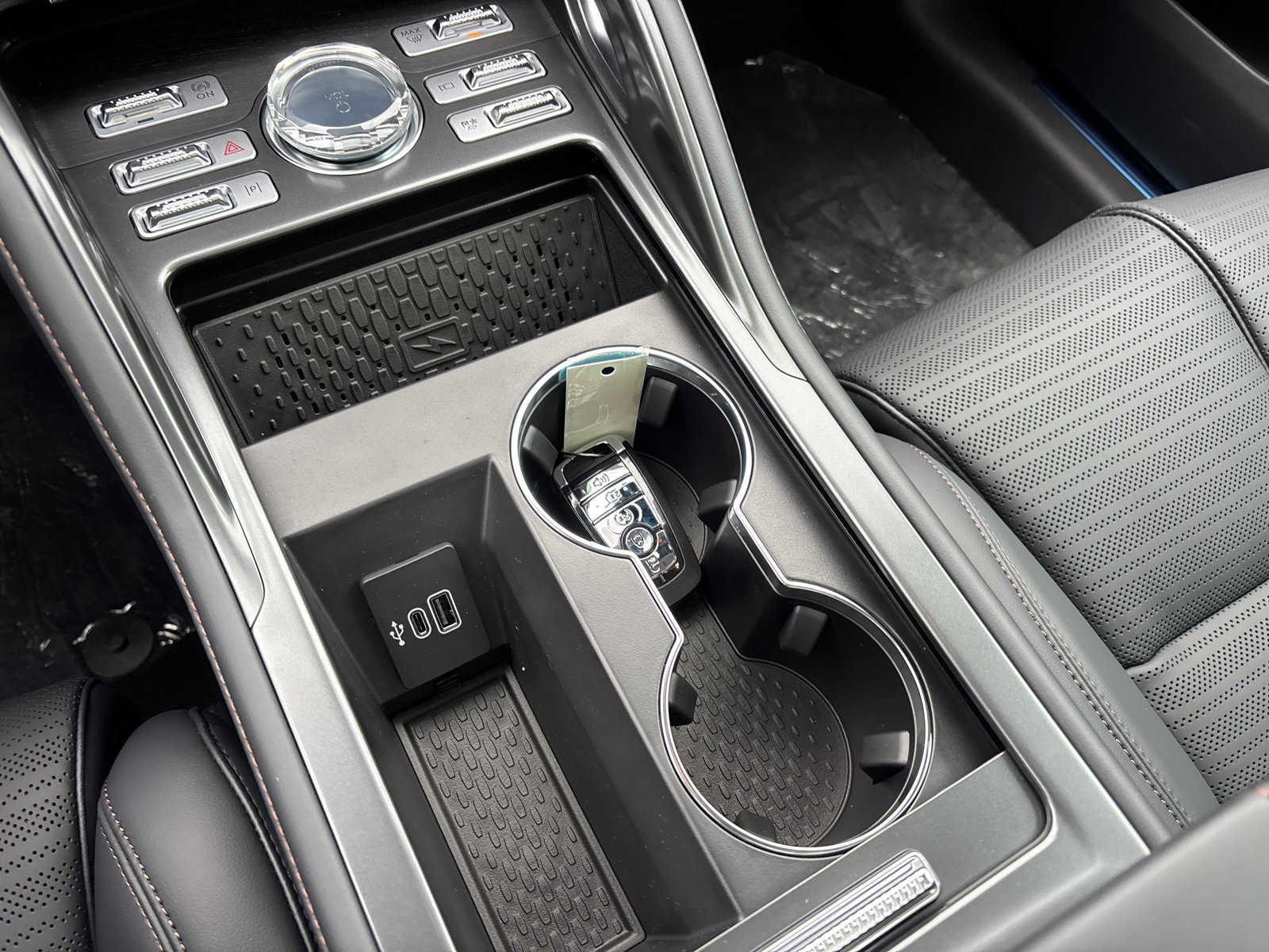 New 2026 Lincoln Nautilus Reserve image 25