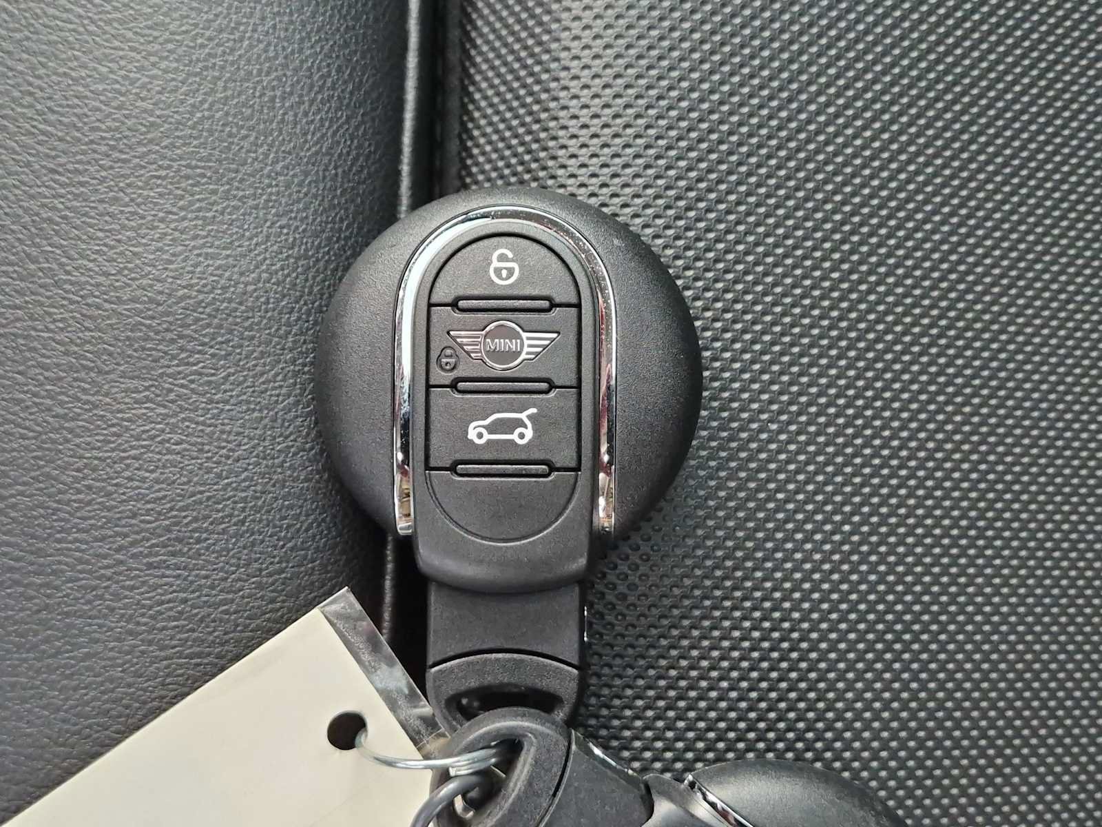 Used 2024 MINI Cooper Countryman S w/ Premium Package FWD image 36
