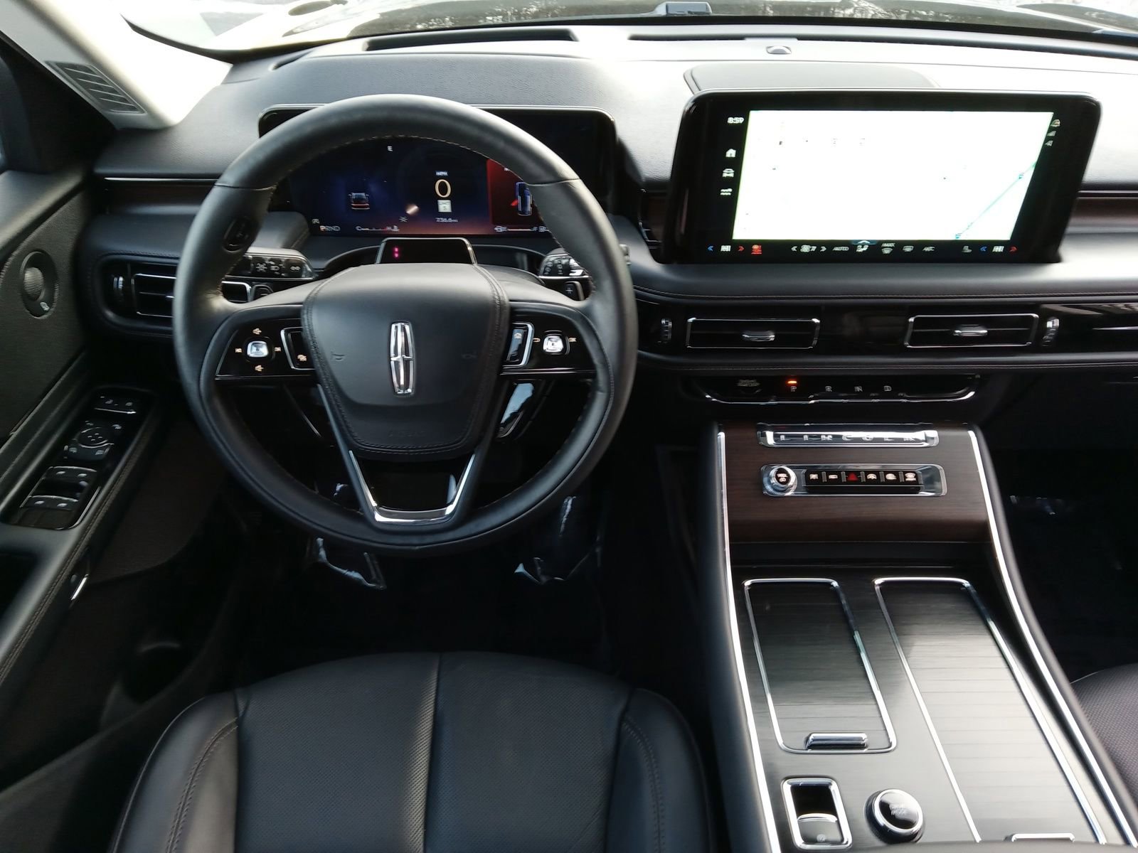 Used 2025 Lincoln Aviator Reserve image 14