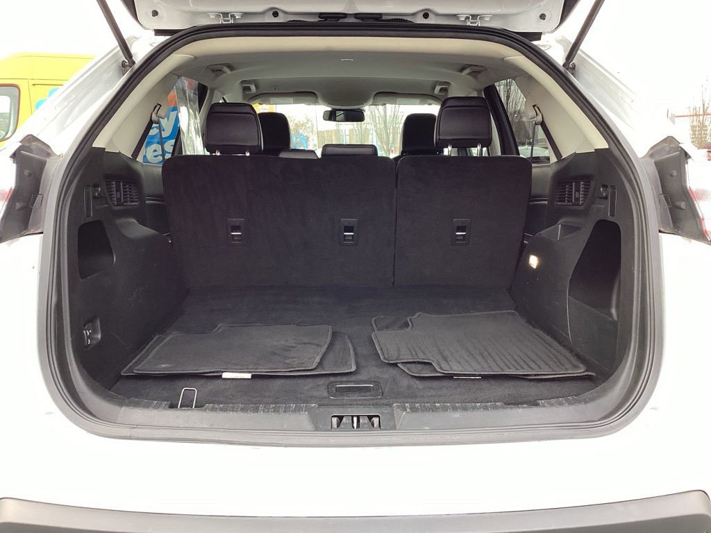 Used 2024 Ford Edge SEL image 12