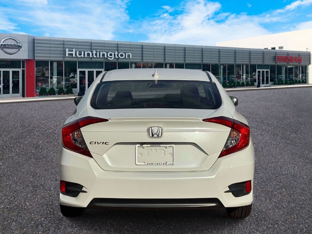 Used 2018 Honda Civic EX-T image 9