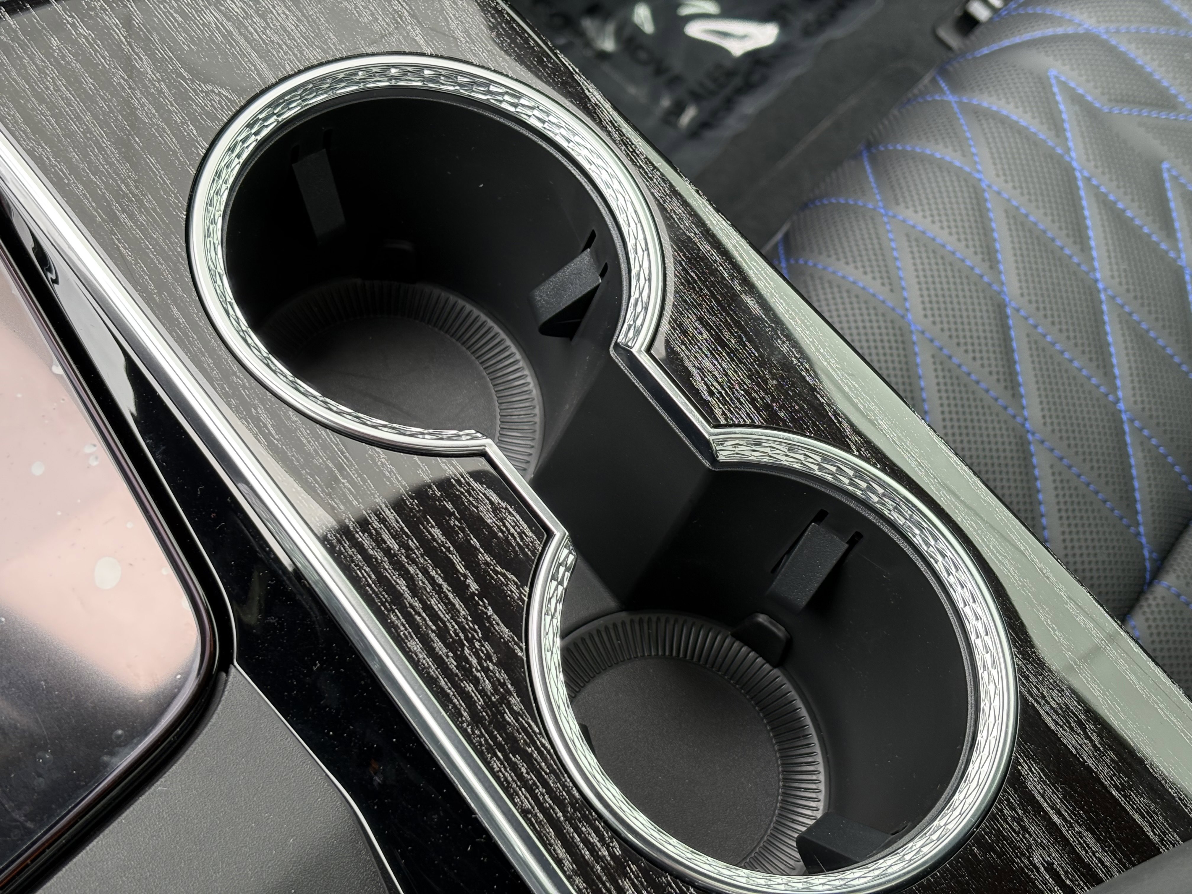 New 2026 Cadillac Escalade IQ Sport 1 image 11