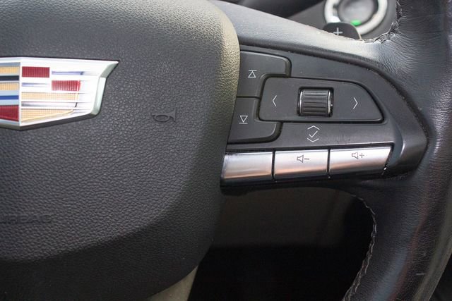 Used 2023 Cadillac XT4 Luxury w/ Cold Weather Package image 25