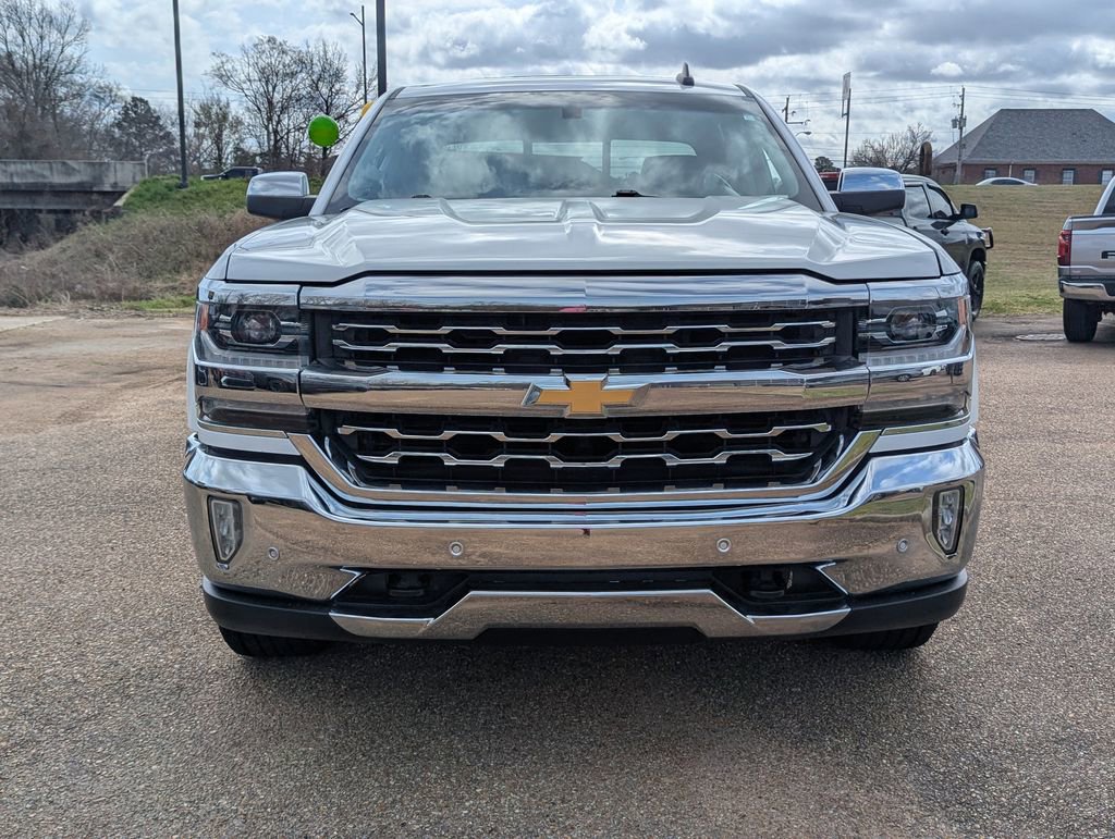 Used 2017 Chevrolet Silverado 1500 LTZ w/ Sport Package image 2