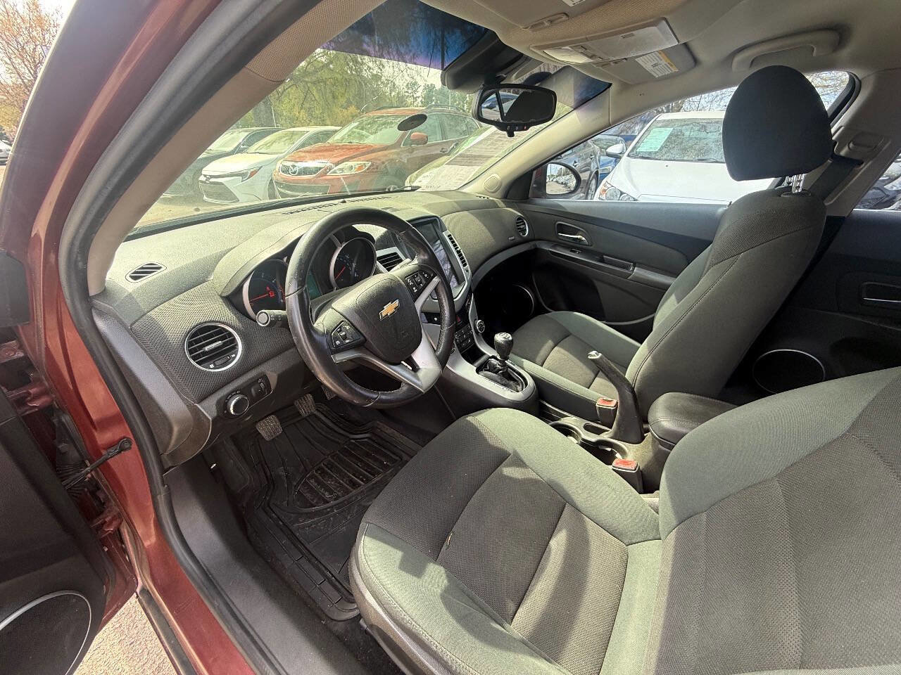 Used 2012 Chevrolet Cruze Eco FWD image 11