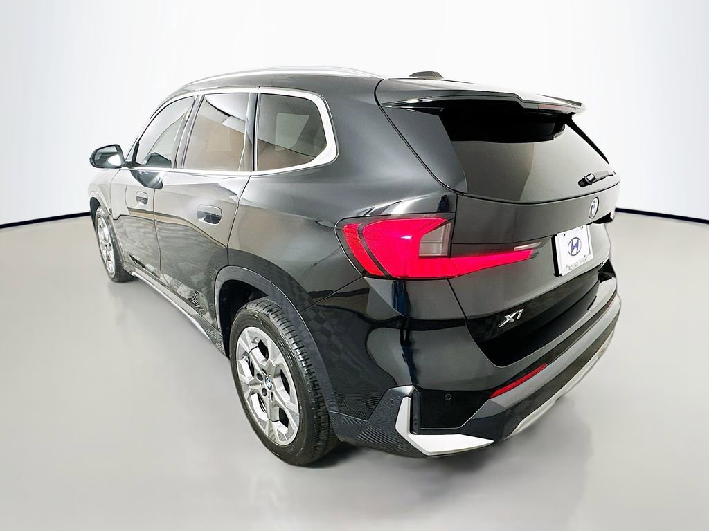 Used 2023 BMW X1 xDrive28i w/ Premium Package image 7