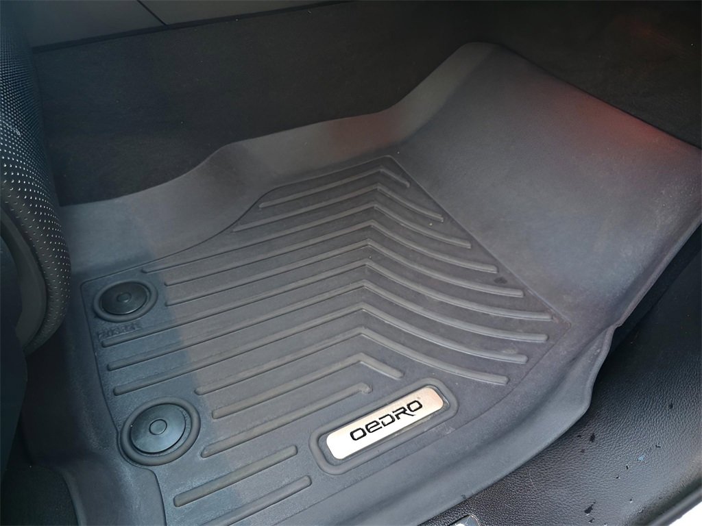 Used 2024 Jeep Grand Cherokee Overland w/ Luxury Tech Group IV image 15