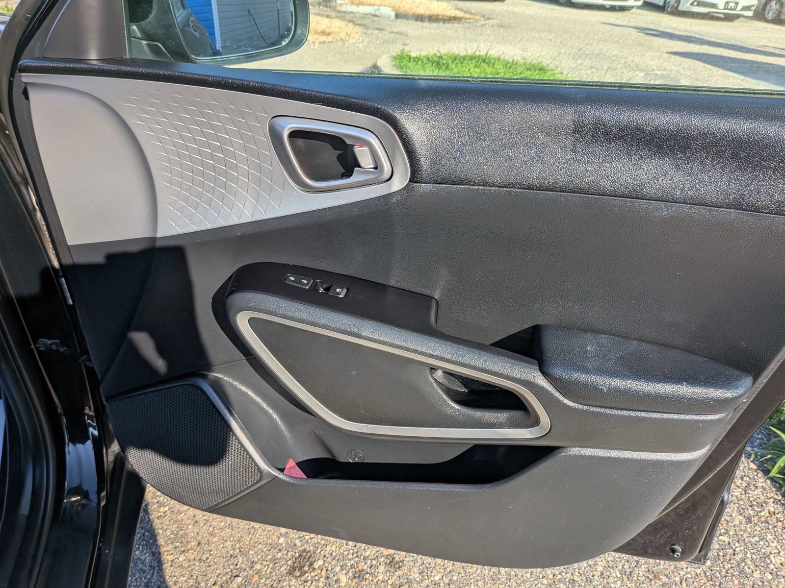 Used 2022 Kia Soul LX w/ Technology Package FWD image 34