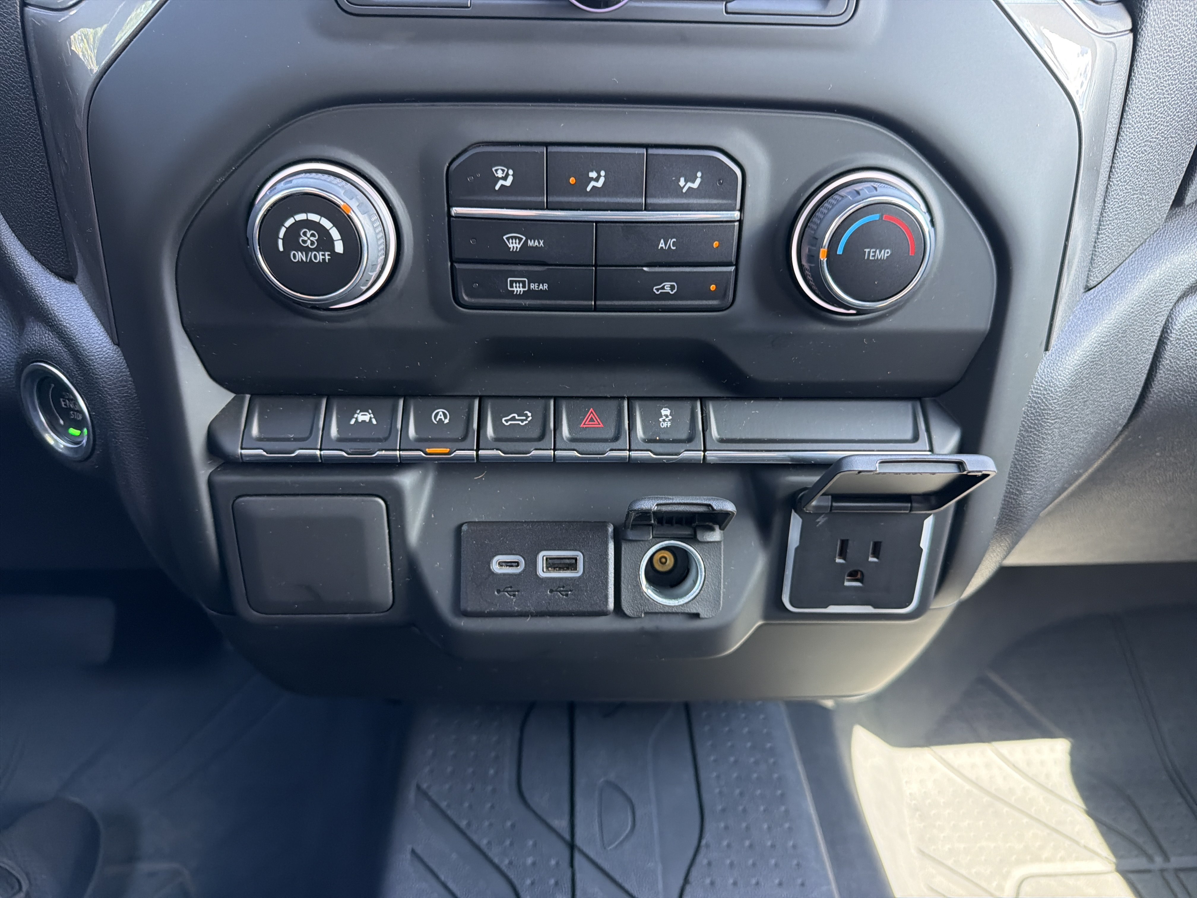 Used 2024 Chevrolet Silverado 1500 Custom AWD/4WD image 24