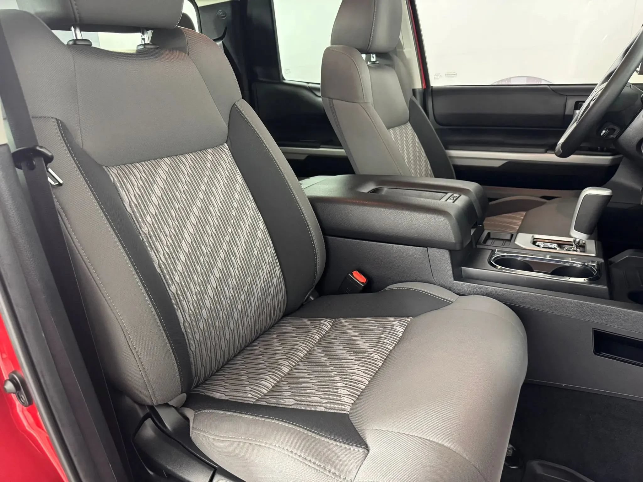 Used 2021 Toyota Tundra SR5 w/ SX Package AWD/4WD image 31