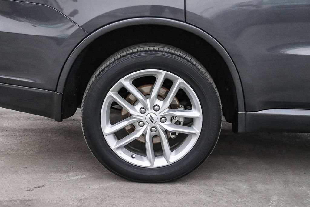 Used 2025 Dodge Durango GT AWD/4WD image 12