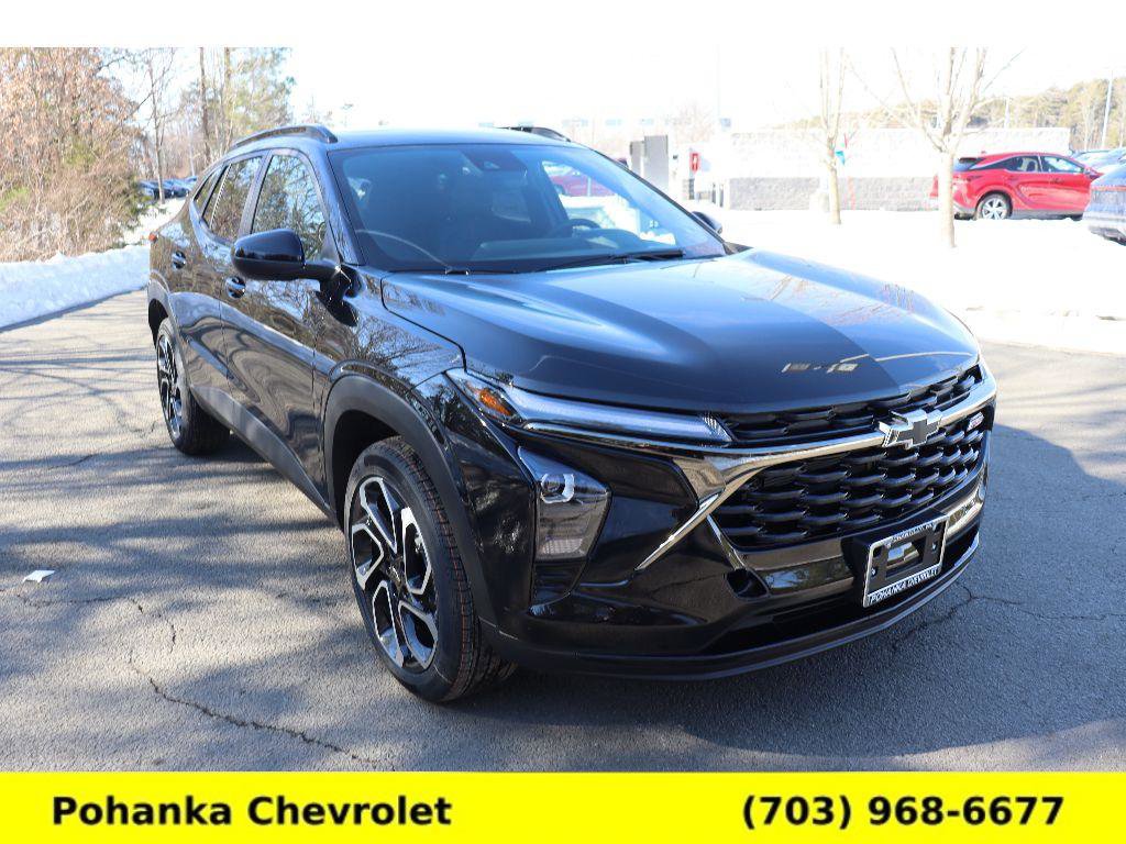 New 2026 Chevrolet Trax RS w/ Sunroof Package FWD image 1