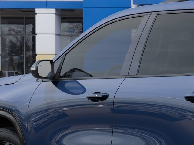 New 2027 Chevrolet Traverse RS w/ LPO, Floor Liner Package AWD/4WD image 12