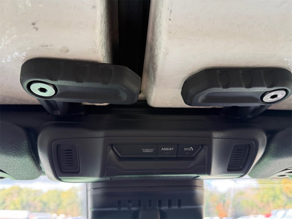 New 2025 Jeep Gladiator Rubicon w/ Convenience Group image 25