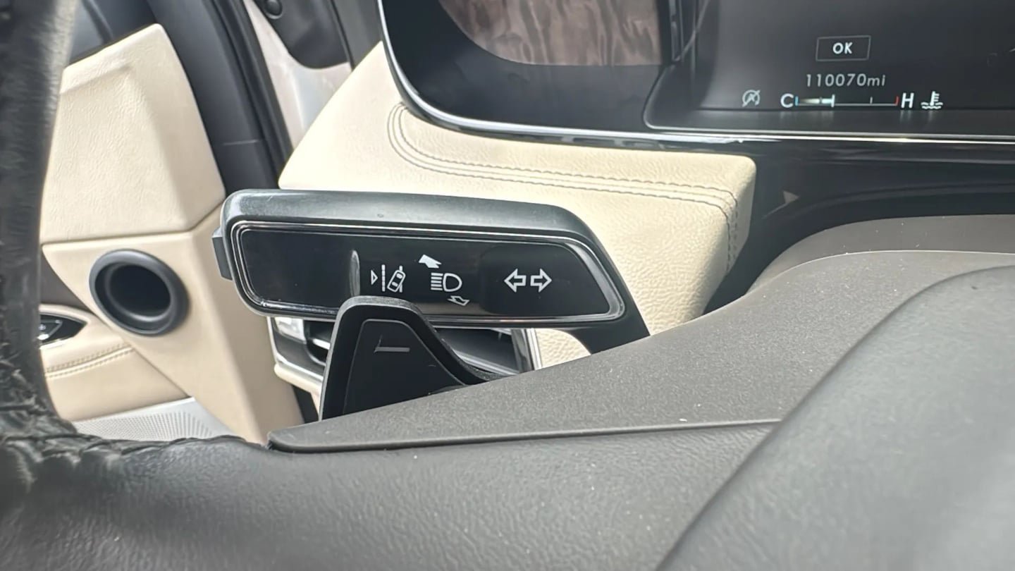 Used 2019 Lincoln Navigator Reserve AWD/4WD image 14
