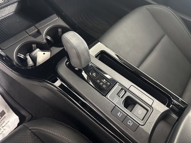Used 2024 Toyota Prius Limited AWD/4WD image 17