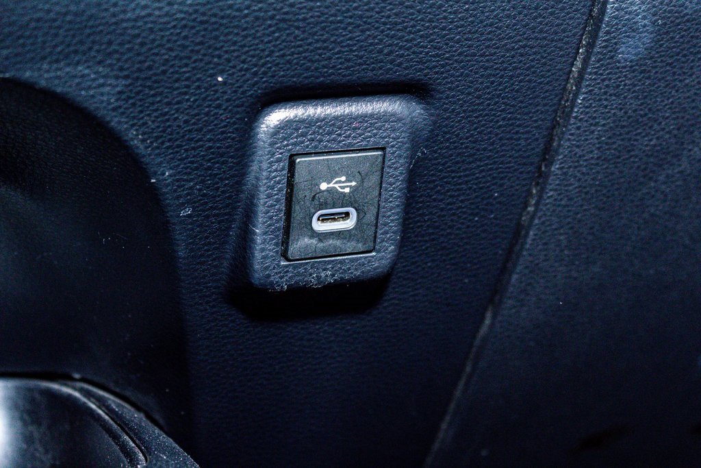 Used 2023 Toyota Corolla SE image 15