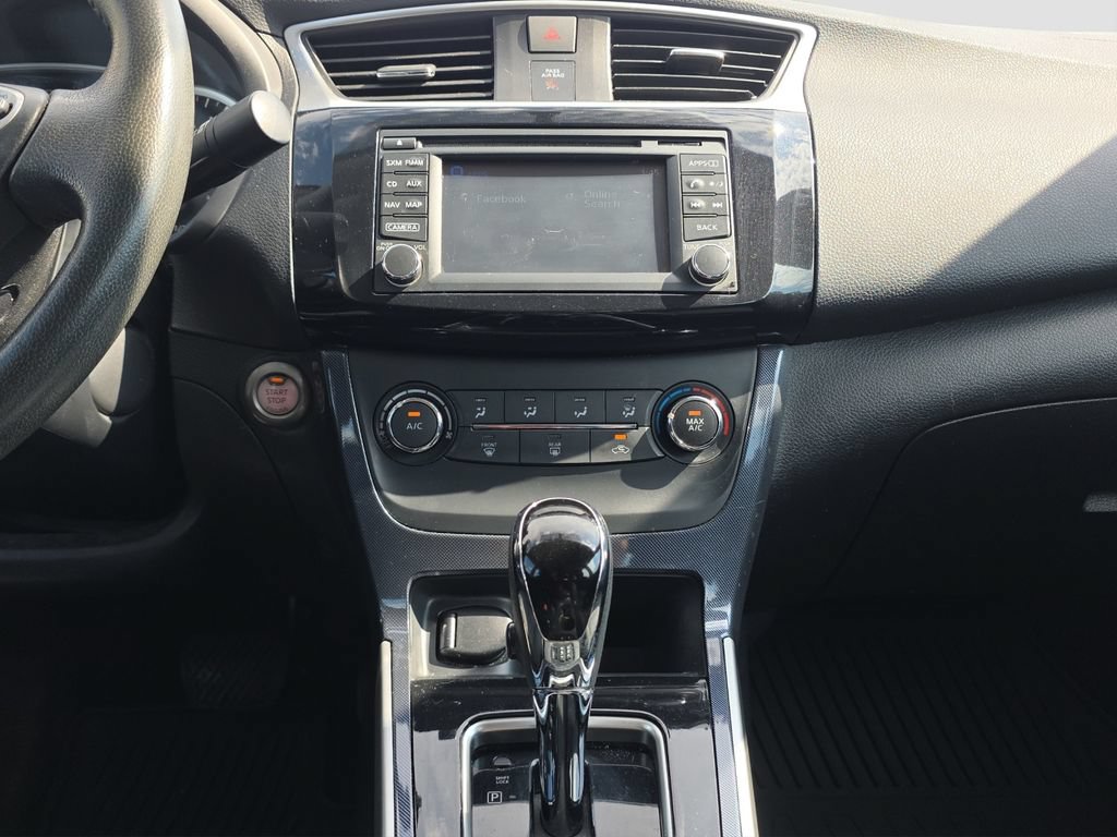 Used 2017 Nissan Sentra SR w/ Driver's Assist Package FWD image 11