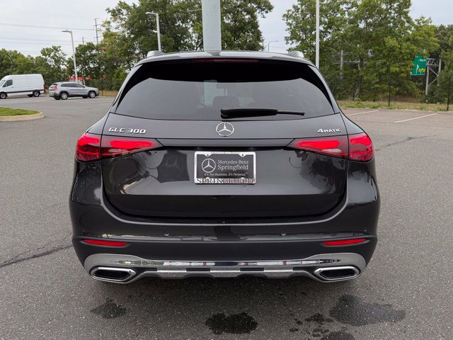 Used 2024 Mercedes-Benz GLC 300 4MATIC image 6