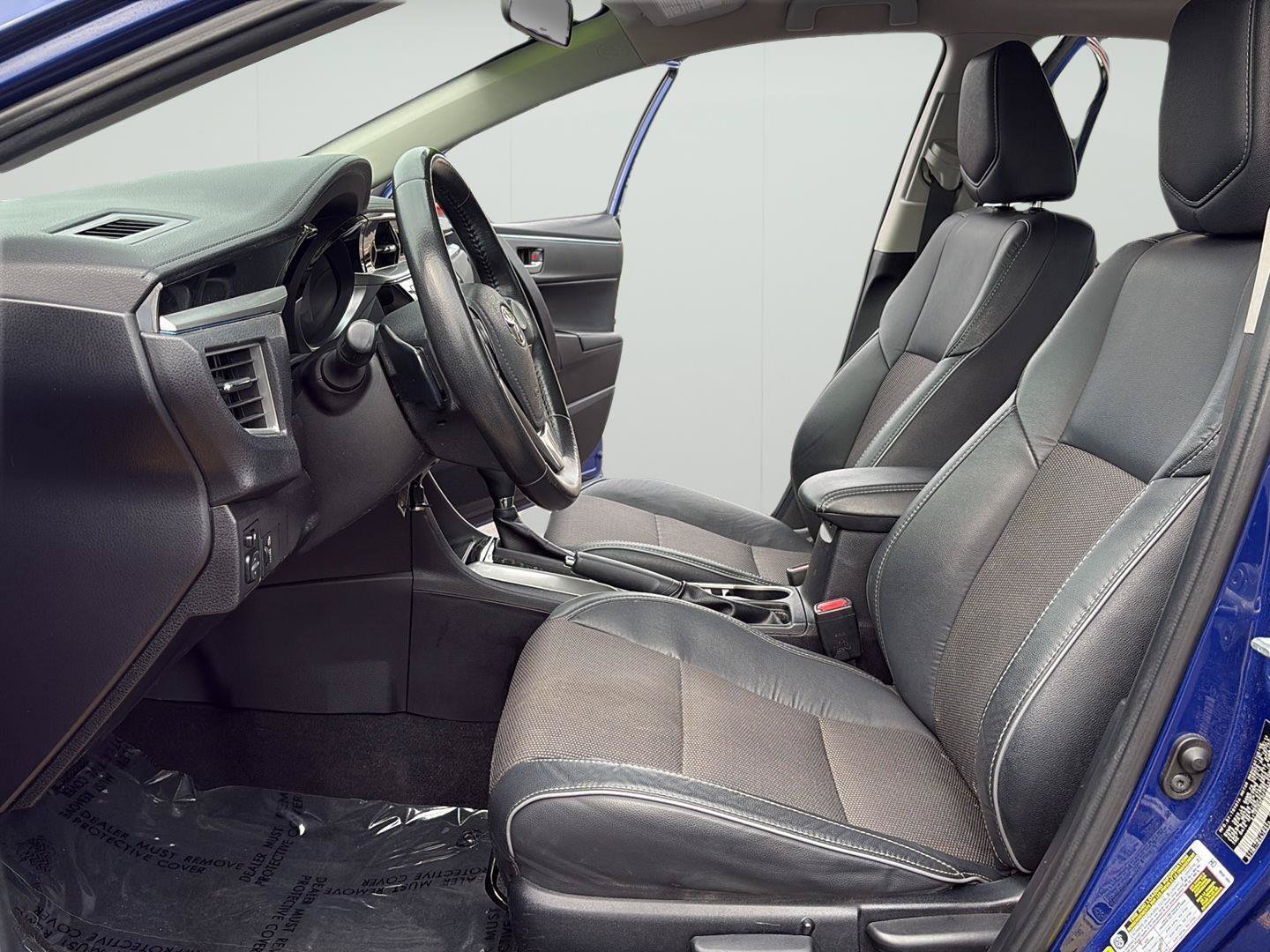 Used 2015 Toyota Corolla S FWD image 11