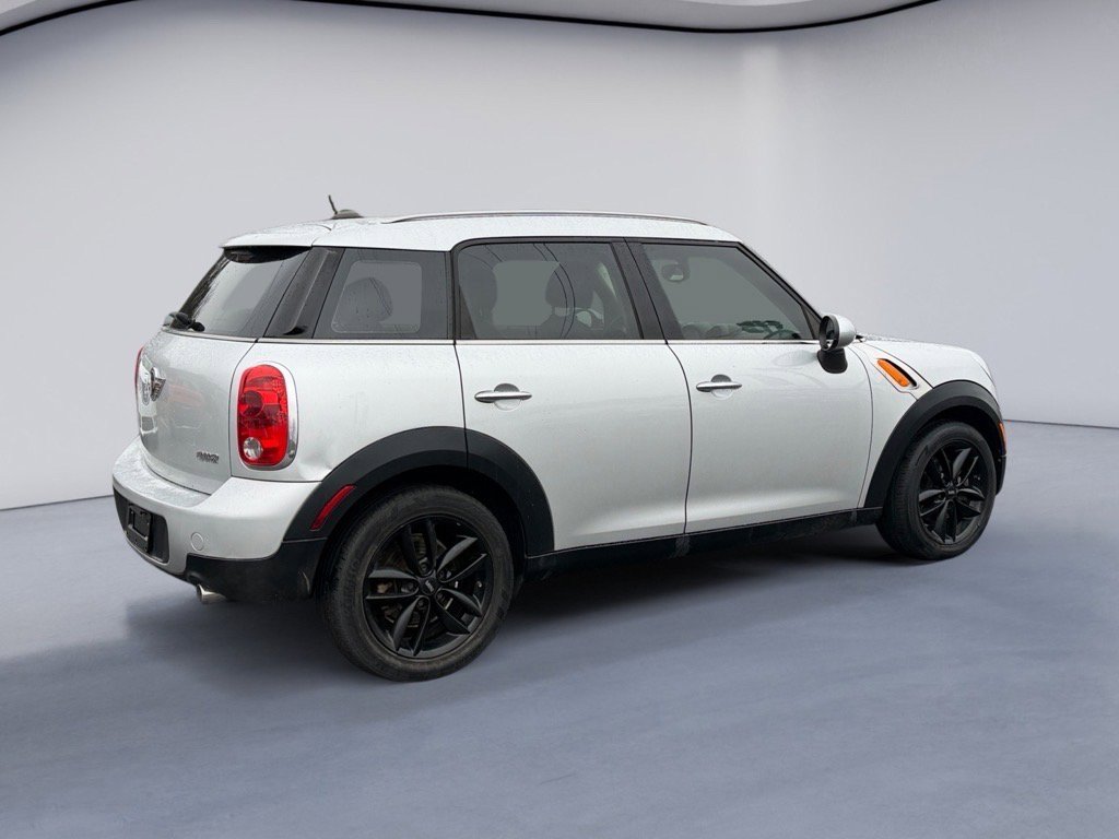 Used 2012 MINI Cooper Countryman image 5