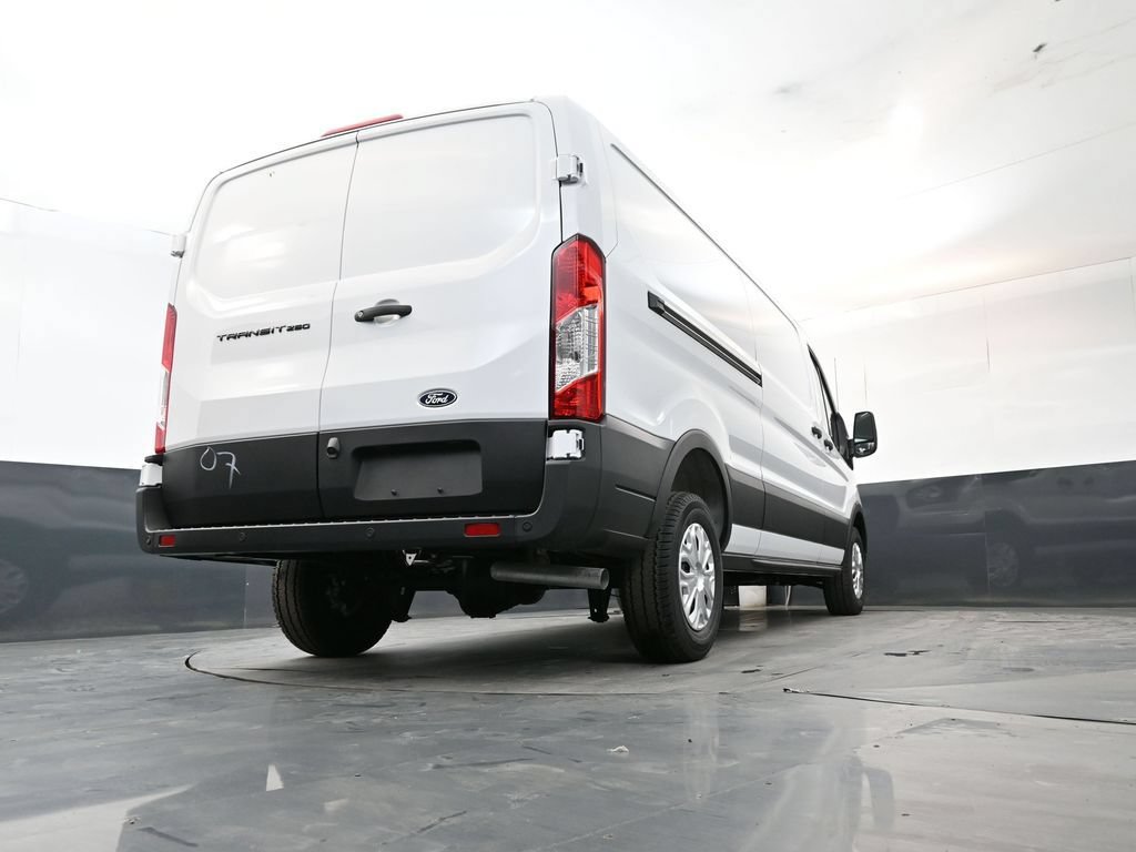New 2026 Ford Transit 250 Low Roof RWD image 15