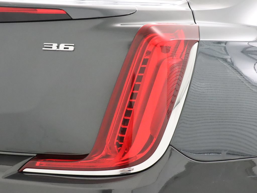 Used 2018 Cadillac XTS Luxury w/ Driver Awareness Package FWD image 11
